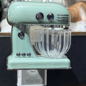 Bath & Body Works MIXER Wallflower plug. Lights Up!